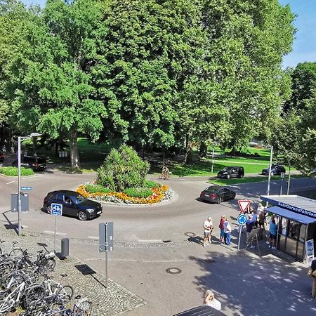 Apartment Mit Parkblick Lindau Bodensee Insel Exterior foto